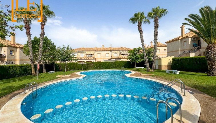 Resale - Bungalow - Torrevieja - Aguas Nuevas