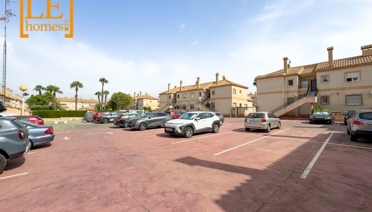 Resale - Bungalow - Torrevieja - Aguas Nuevas