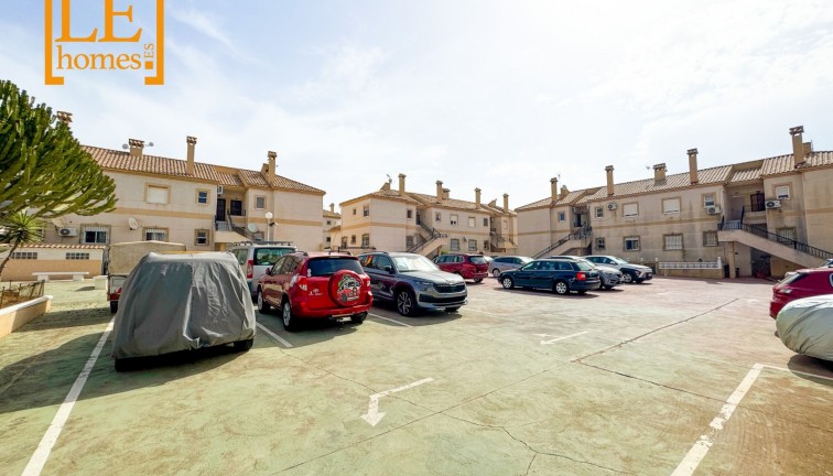 Resale - Bungalow - Torrevieja - Aguas Nuevas