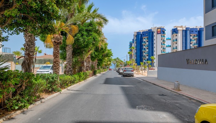 Reventa - Apartamento / piso - Orihuela Costa - Punta Prima