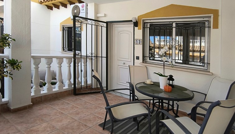 Jälleenmyynti - Paritalo/Rivitalo - Orihuela Costa