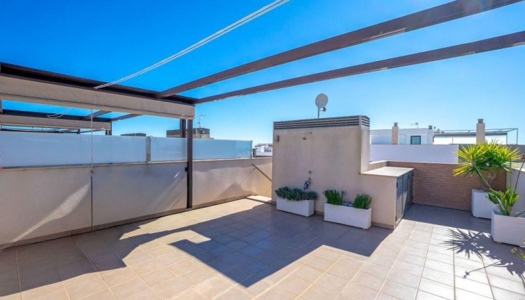 Resale - Apartment - Top Floor Apartment - Pilar de la Horadada - TORRE DE LA HORADADA