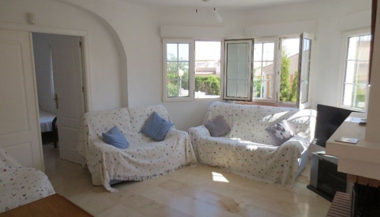 Jälleenmyynti - Erillistalo - Orihuela Costa - Villamartín