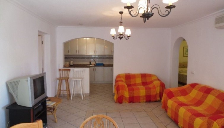 Jälleenmyynti - Erillistalo - Orihuela Costa - Villamartín