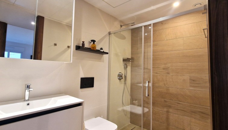 Resale - Bungalow - Algorfa