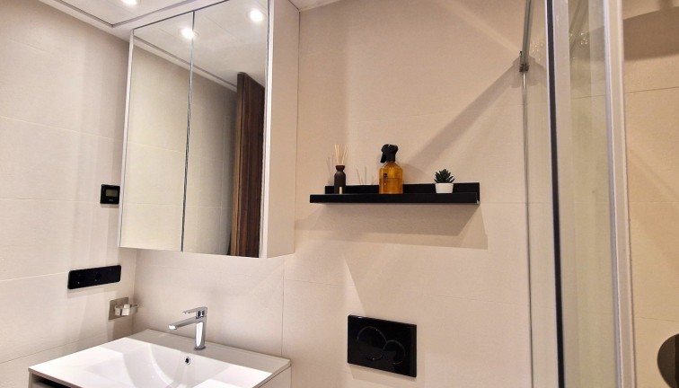 Resale - Bungalow - Algorfa