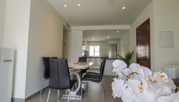 Reventa - Apartamento / piso - Torrevieja - Aguas Nuevas