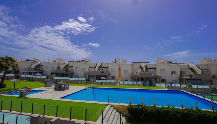 Reventa - Apartamento / piso - Torrevieja - Aguas Nuevas