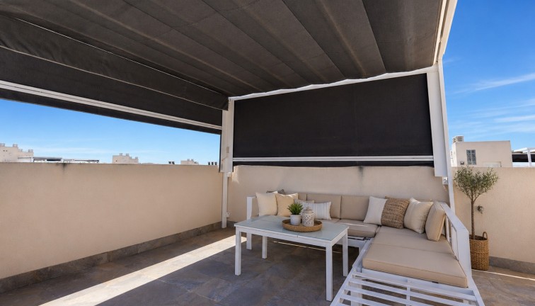 Reventa - Apartamento / piso - Torrevieja - Aguas Nuevas