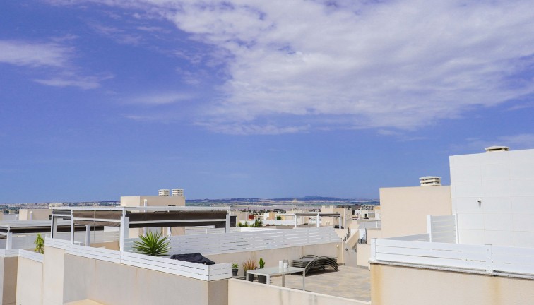 Reventa - Apartamento / piso - Torrevieja - Aguas Nuevas
