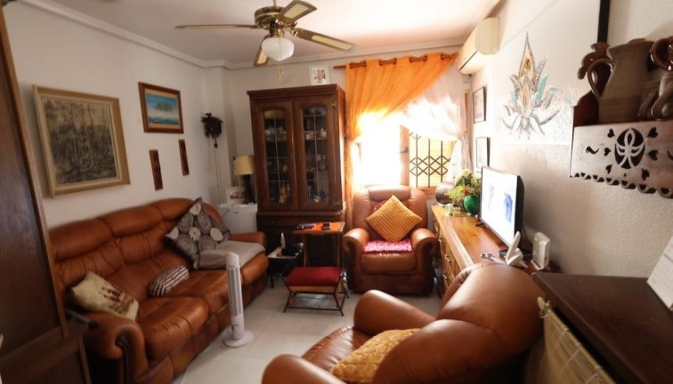 Återförsäljning - Bungalow - Torrevieja - Acequion