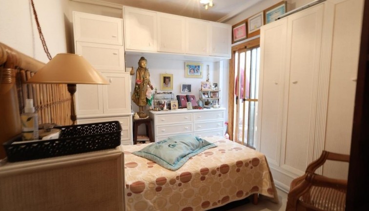 Återförsäljning - Bungalow - Torrevieja - Acequion