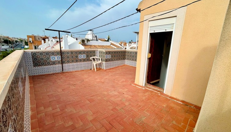 Reventa - Casa adosada - Torrevieja