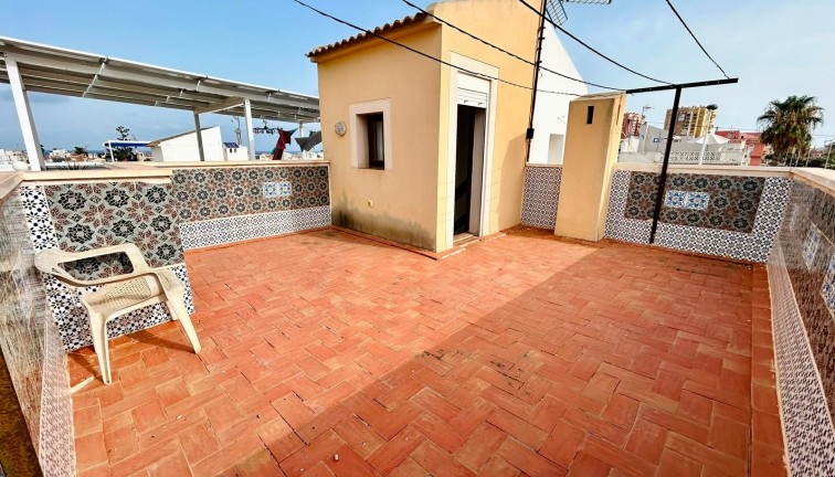 Reventa - Casa adosada - Torrevieja