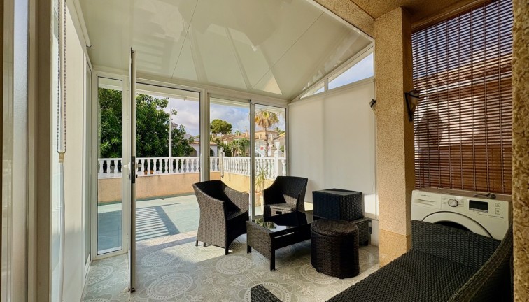 Jälleenmyynti - Erillistalo - Orihuela - Los Balcones