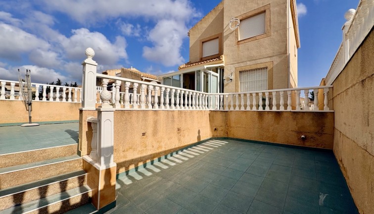Jälleenmyynti - Erillistalo - Orihuela - Los Balcones