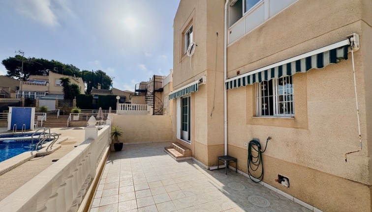 Jälleenmyynti - Erillistalo - Orihuela - Los Balcones