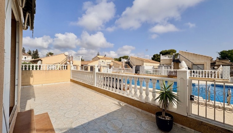 Jälleenmyynti - Erillistalo - Orihuela - Los Balcones