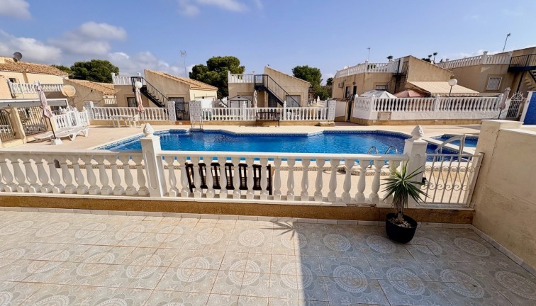 Jälleenmyynti - Erillistalo - Orihuela - Los Balcones