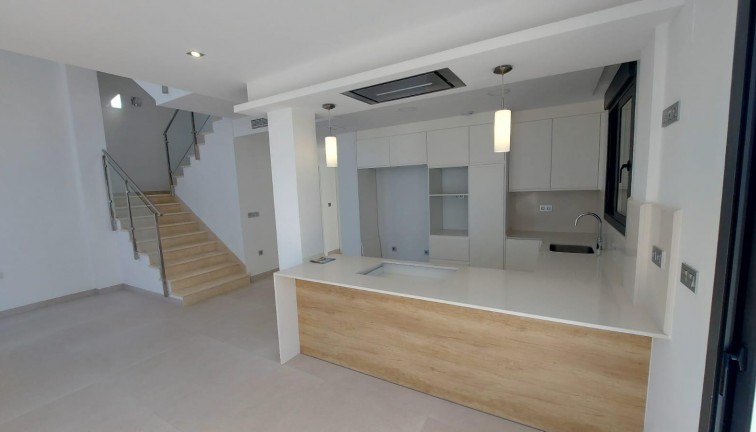 Resale - Chalet - Torrevieja - Los Balcones