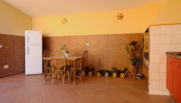 Resale - Chalet - Orihuela