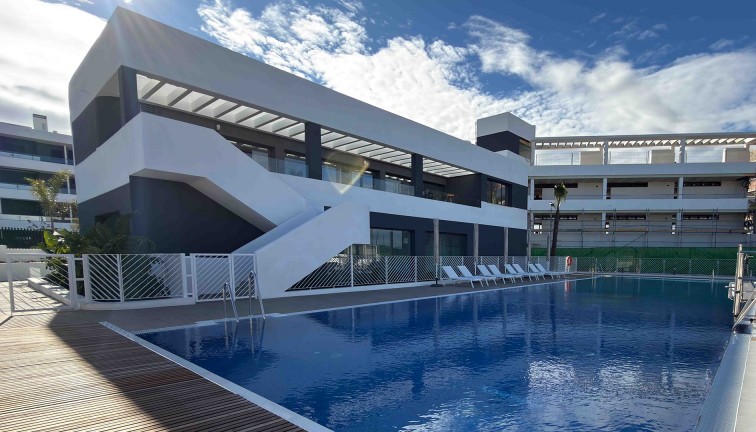 Uudistuotanto - Asunto - Torrevieja