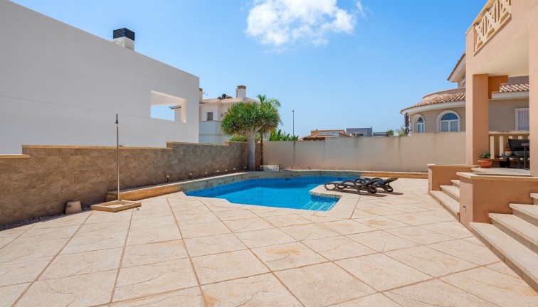 Jälleenmyynti - Erillistalo - Ciudad quesada - Rojales