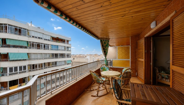 Jälleenmyynti - Asunto - Torrevieja - Acequion