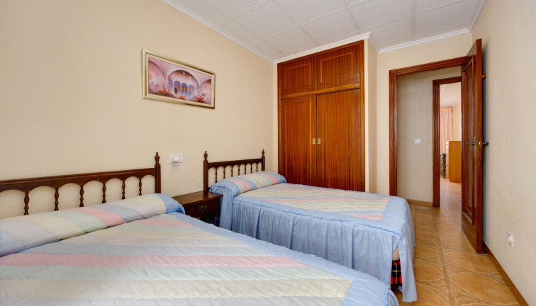 Jälleenmyynti - Asunto - Torrevieja - Acequion