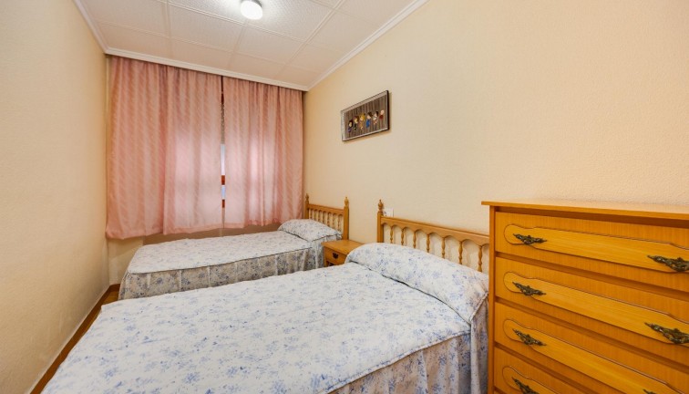 Jälleenmyynti - Asunto - Torrevieja - Acequion