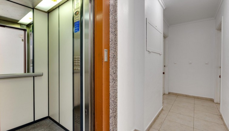 Jälleenmyynti - Asunto - Torrevieja - Nueva Torrevieja
