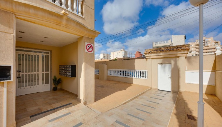 Jälleenmyynti - Asunto - Torrevieja - Nueva Torrevieja