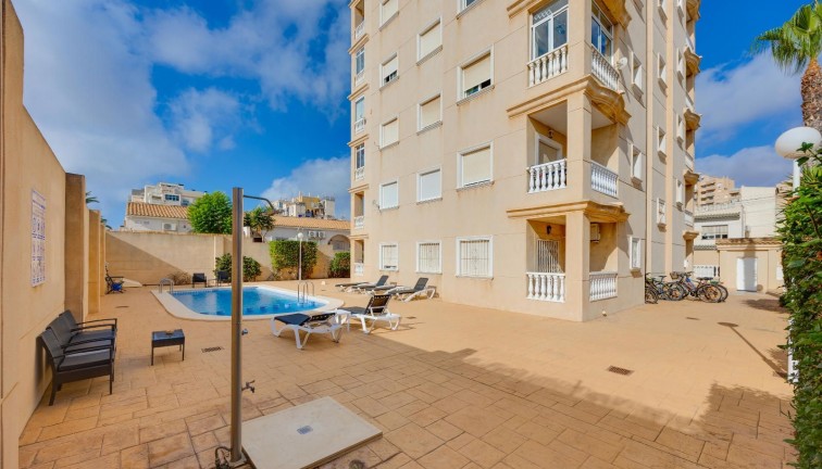 Jälleenmyynti - Asunto - Torrevieja - Nueva Torrevieja