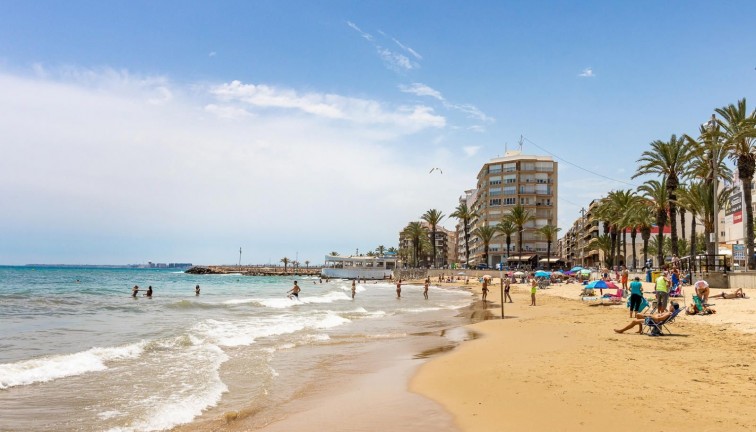 Jälleenmyynti - Asunto - Torrevieja - Nueva Torrevieja