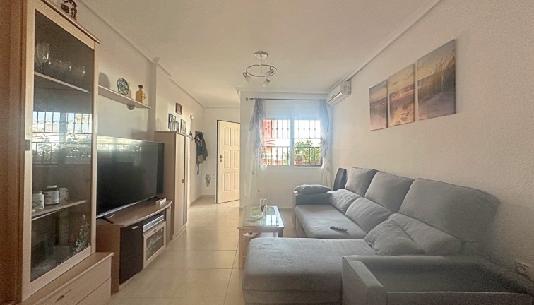 Resale - Bungalow - Torrevieja