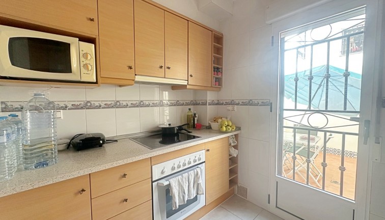 Resale - Bungalow - Torrevieja