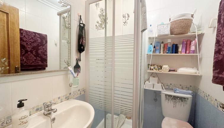 Resale - Bungalow - Torrevieja