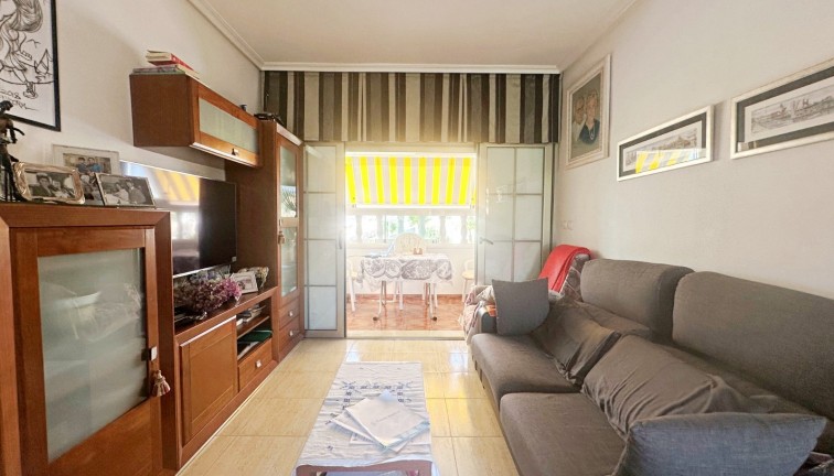 Återförsäljning - Bungalow - Torrevieja - Aguas Nuevas