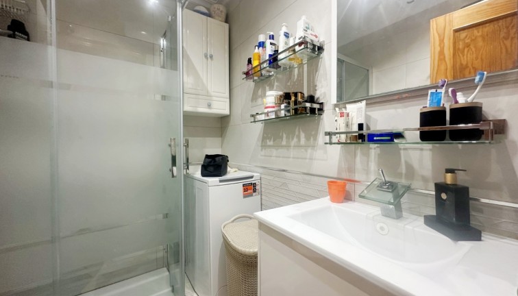 Återförsäljning - Bungalow - Torrevieja - Aguas Nuevas