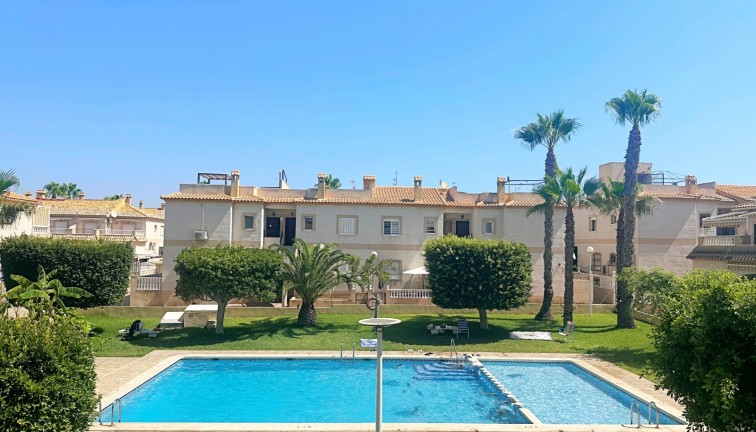 Återförsäljning - Bungalow - Torrevieja - Aguas Nuevas