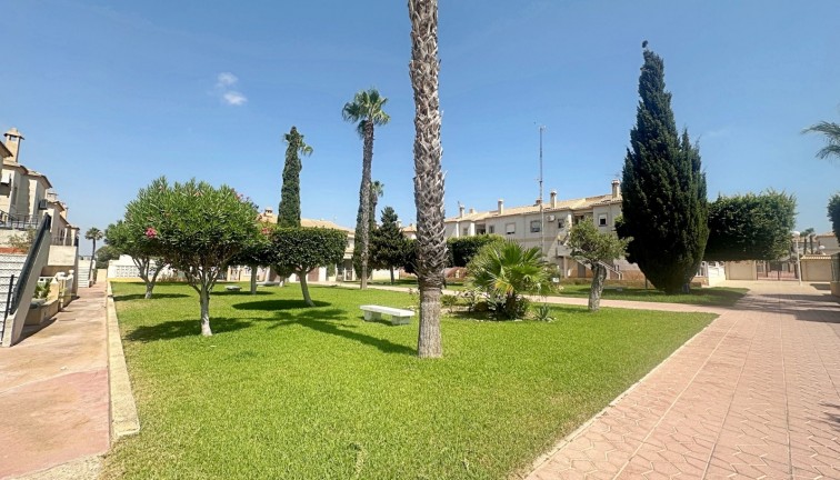 Återförsäljning - Bungalow - Torrevieja - Aguas Nuevas