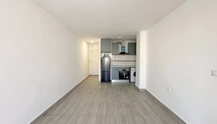 Reventa - Apartamento dúplex - Torrevieja