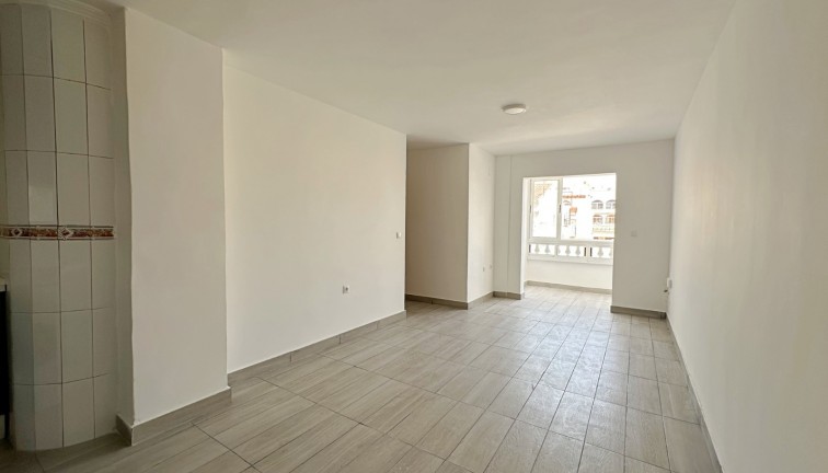 Reventa - Apartamento dúplex - Torrevieja