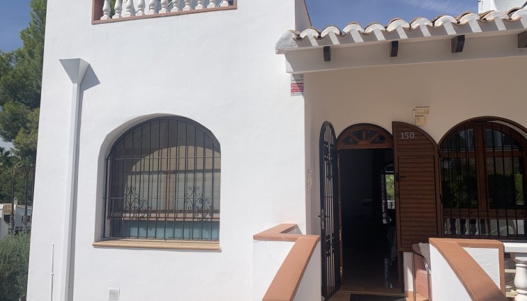 Resale - Chalet - Villamartín