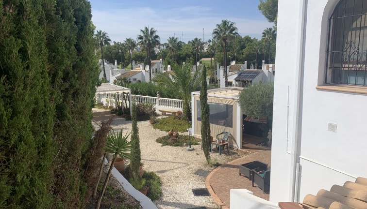 Resale - Chalet - Villamartín