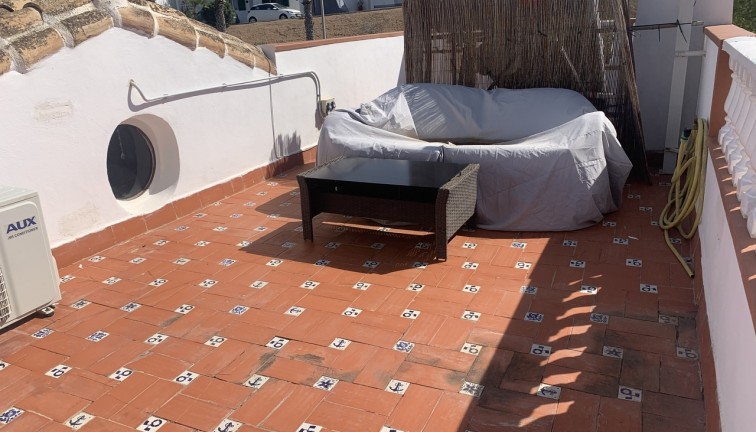 Resale - Chalet - Villamartín