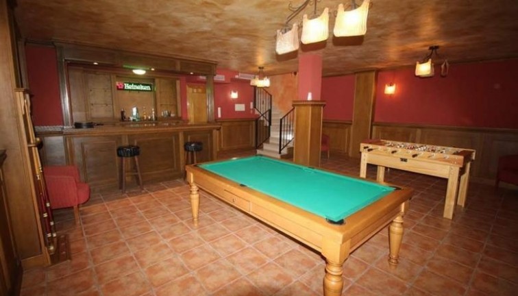 Resale - Chalet - Torrevieja - Aguas Nuevas