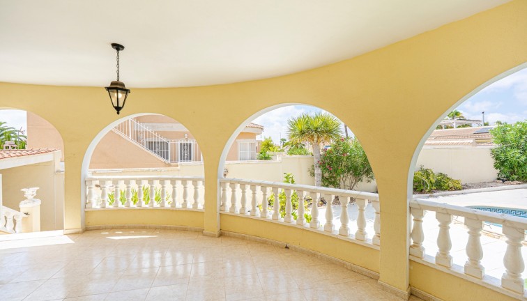 Jälleenmyynti - Erillistalo - Ciudad quesada - Rojales