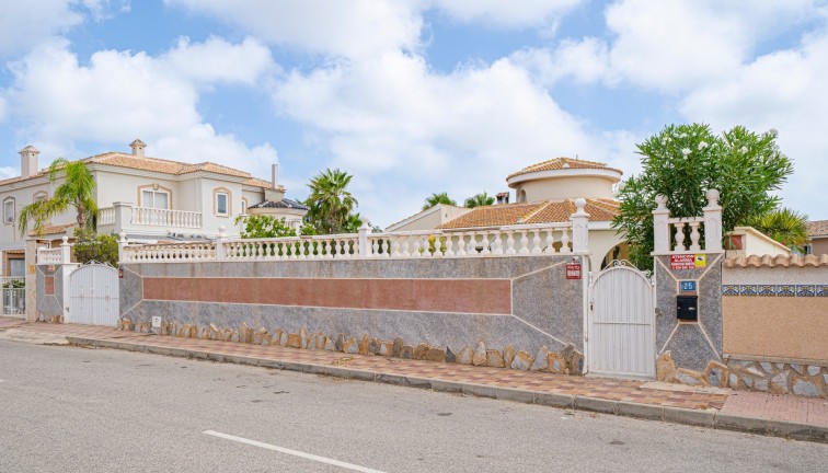 Jälleenmyynti - Erillistalo - Ciudad quesada - Rojales