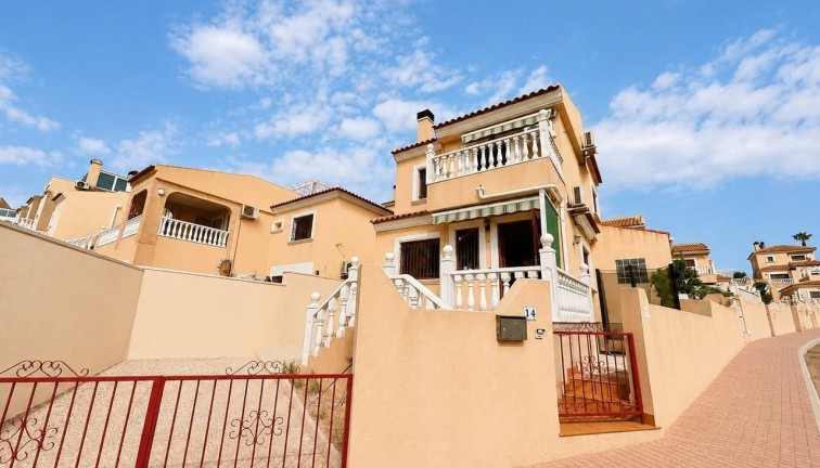 Reventa - Chalet - Villamartín